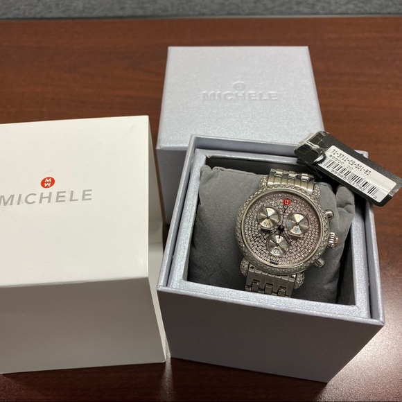 🔴Sold🔴Michele CSX-36 Chronograph 71-3711 Pave - Picture 3 of 8